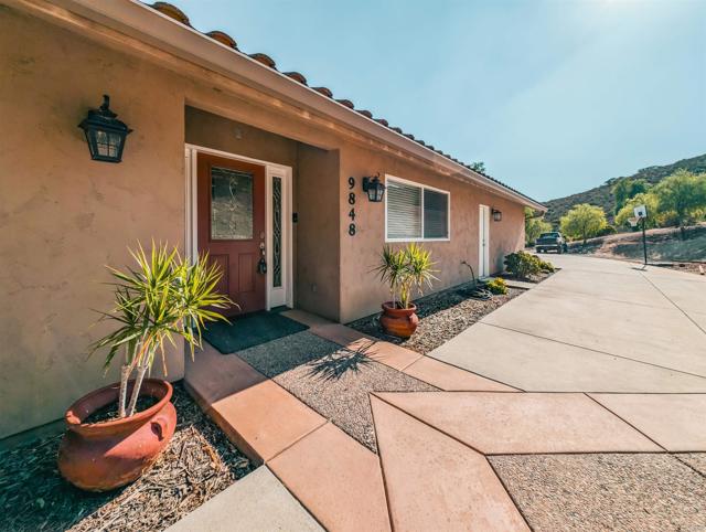 Details for 9848 Vista Viejas, Alpine, CA 91901