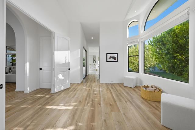 50245 Mountain Shadows Road, La Quinta CA: https://media.crmls.org/mediaz/f4483363-fa5e-4012-8298-197f87d62ac1.jpg