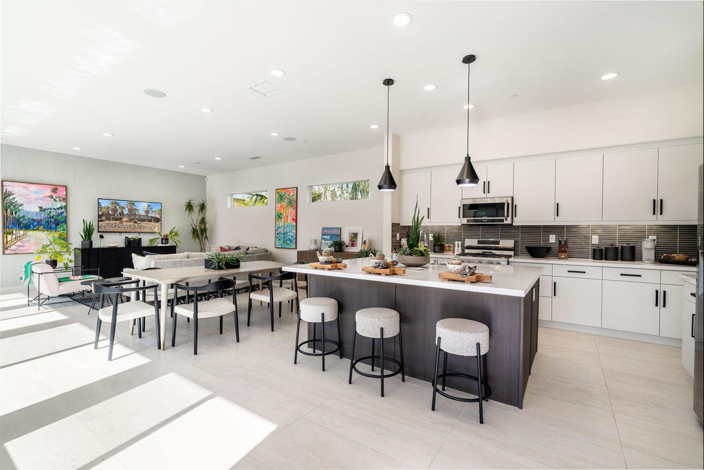 MLS #219136395DA image #8