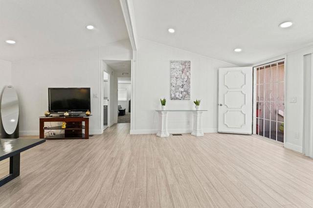 255 Mountain Springs Drive, San Jose CA: https://media.crmls.org/mediaz/f44a6d47-ccf8-4d86-acb0-e3cc1c594b91.jpg