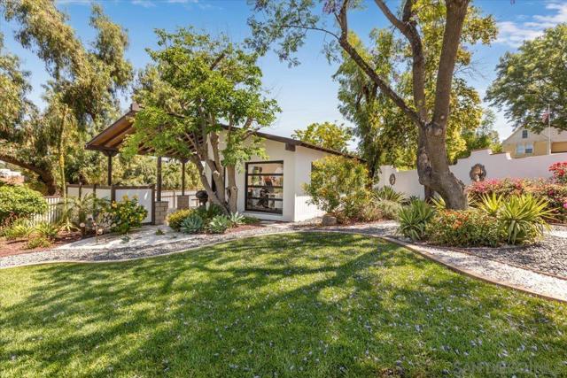 2103 Sunnyside Ave, El Cajon CA: https://media.crmls.org/mediaz/f44cc6e5-af24-4799-aa68-0a27126f82d3.jpg