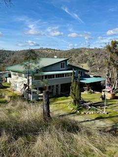 5222 Dogtown, Coulterville CA: https://media.crmls.org/mediaz/f44dbfef-1f20-49b0-b762-d694efe7ea4c.jpg