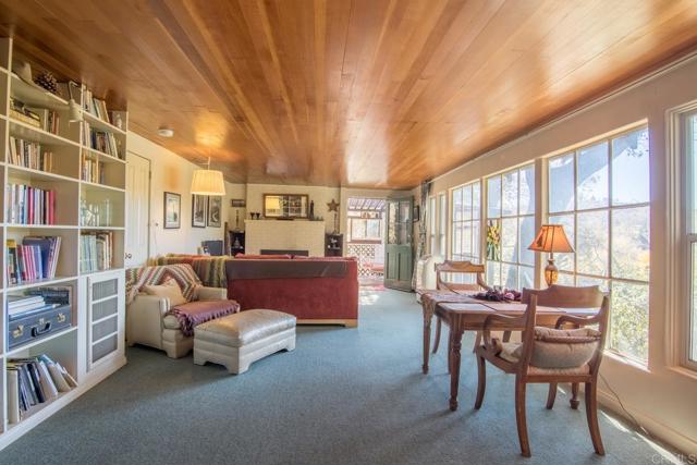 2112 Whispering Pines Drive, Julian CA: https://media.crmls.org/mediaz/f44e4023-a45b-4935-ad64-d1bf485a674a.jpg
