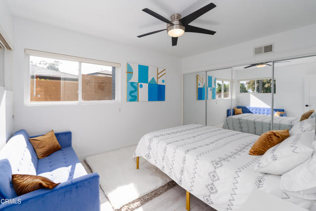 3086 Grove Street, Ventura CA: https://media.crmls.org/mediaz/f450143a-c65f-414c-9395-9f9090611df7.jpg