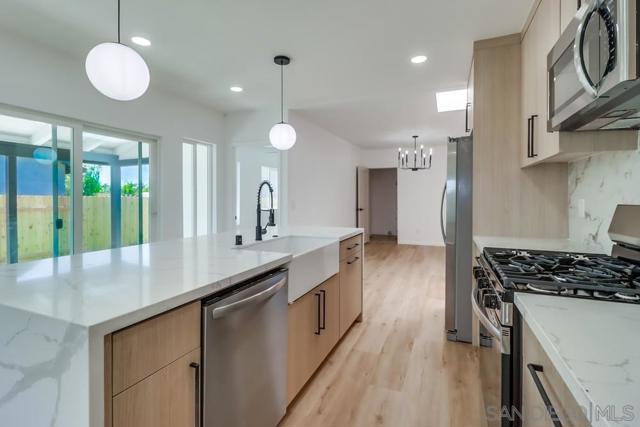 2780 Buena Vista, Lemon Grove CA: https://media.crmls.org/mediaz/f4510374-dcae-46d7-8f12-20e41e416a09.jpg
