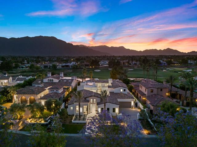 53603 Via Mallorca, La Quinta CA: https://media.crmls.org/mediaz/f452efbb-94d9-41b4-b81c-004b9d437e0d.jpg
