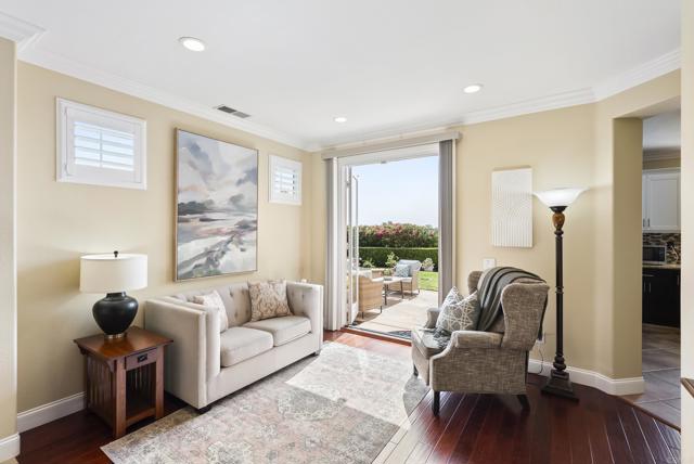 Detail Gallery Image 8 of 56 For 6407 Calmeria Pl, Carlsbad,  CA 92011 - 4 Beds | 3 Baths
