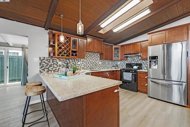Image 17 of 58 For 2038 Boca Raton St