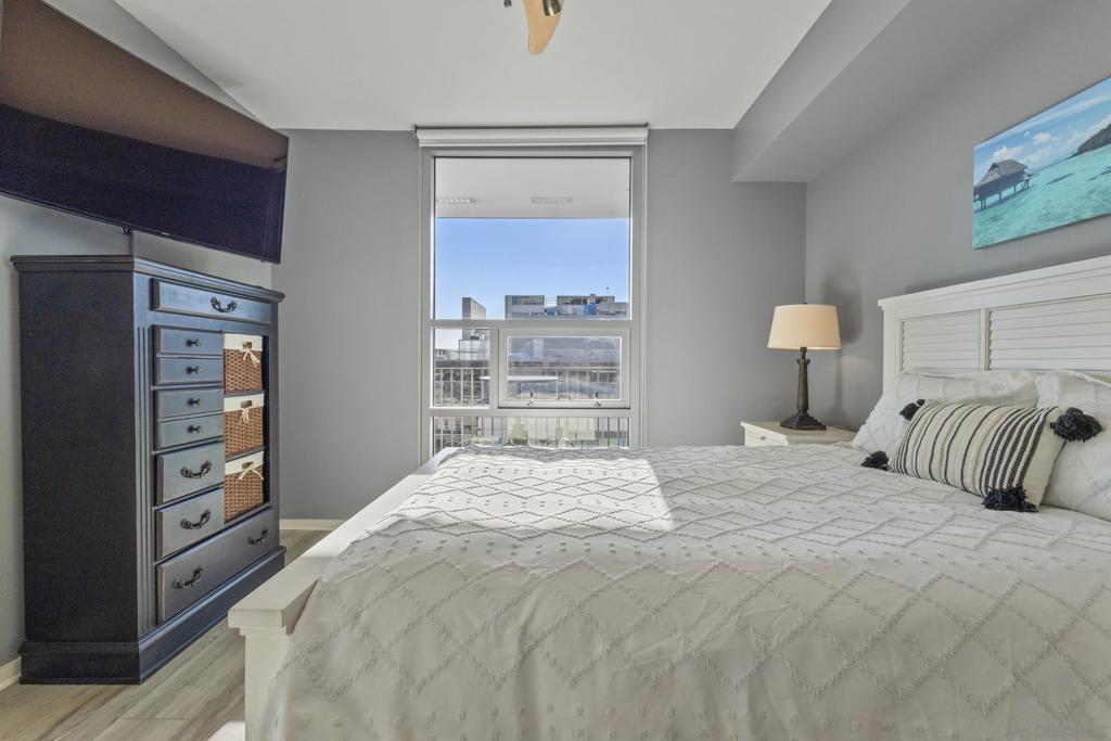 321 10th Ave - photo 16