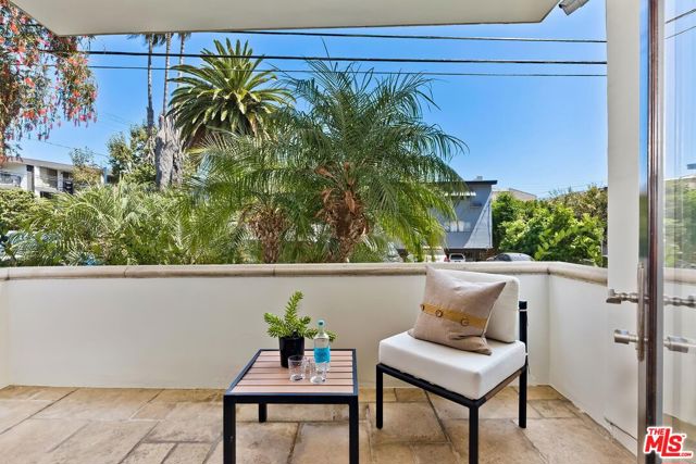 2 Bed Home for Sale in Los Angeles, California