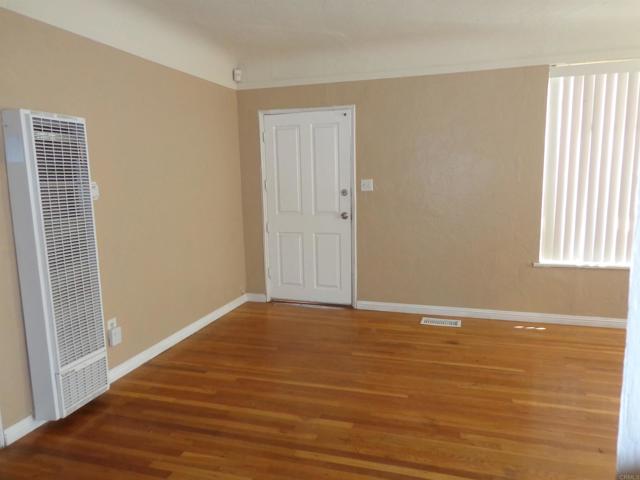 404 414 PALM AVENUE, Chula Vista CA: https://media.crmls.org/mediaz/f454ec09-765f-4cd7-b767-45907696ebe0.jpg