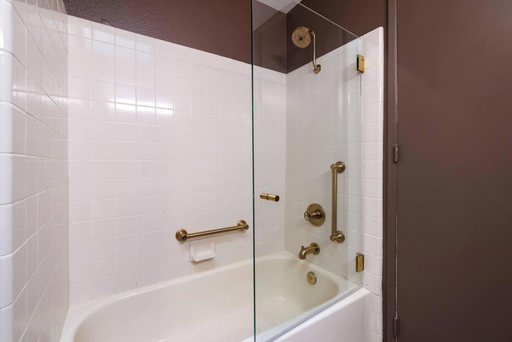 MLS #219137717DA image #12