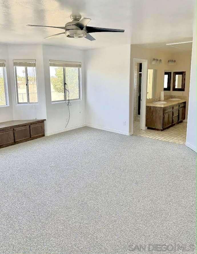 MLS #250032357SD image #13