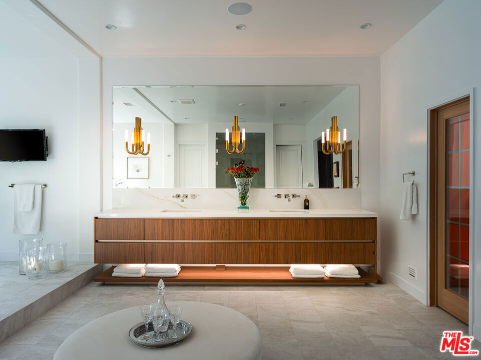 MLS #26854849 image #41