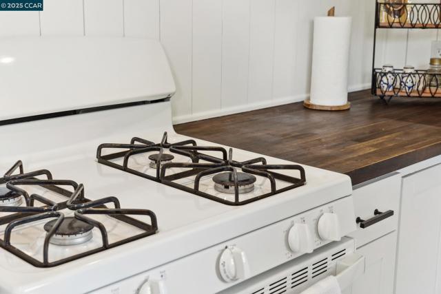 10 pendegast st., Woodland CA: https://media.crmls.org/mediaz/f457337d-a1be-4ee3-8f6b-941c0934118c.jpg