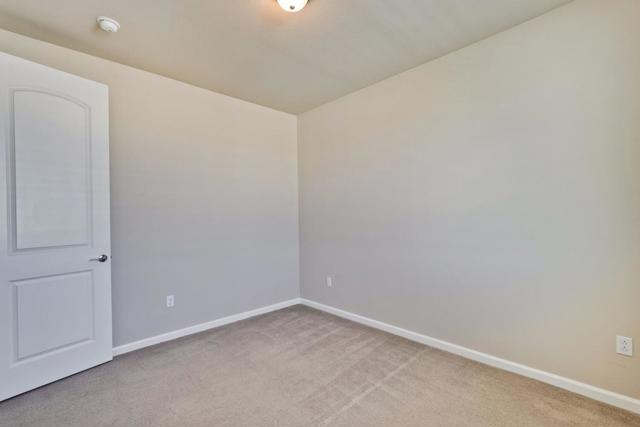 867 Maple Place, East Palo Alto CA: https://media.crmls.org/mediaz/f457a96c-acd3-4a0b-ad99-2eba3a804900.jpg