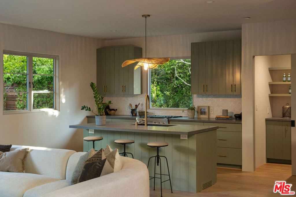 MLS #25590941 image #9