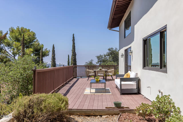 3643 Hampstead Road, Glendale CA: https://media.crmls.org/mediaz/f458ddaf-ffb6-4d0c-9882-477d656d1430.jpg