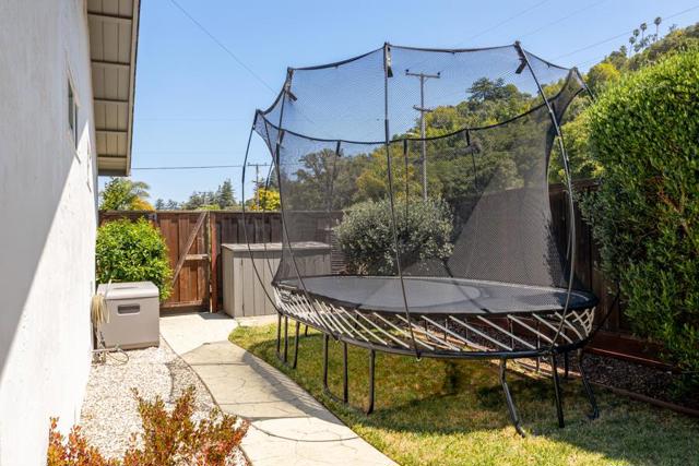 5090 Chiquita Way, Soquel CA: https://media.crmls.org/mediaz/f4597ed2-020d-41db-b407-4e465ab07d5d.jpg