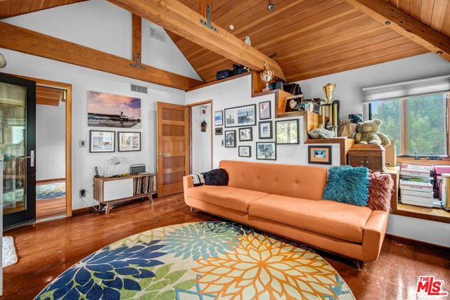 1421 Fernwood Pacific Drive photo 24