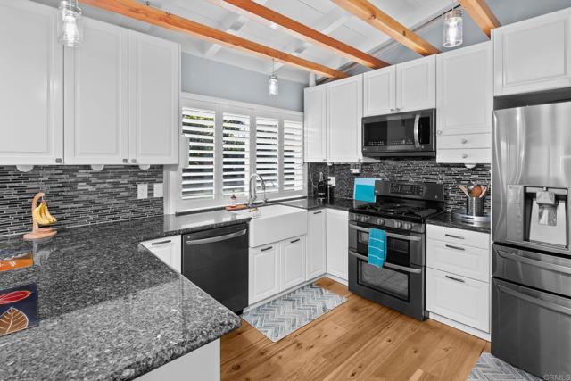 Detail Gallery Image 10 of 37 For 6817 Birchwood St, San Diego,  CA 92120 - 3 Beds | 2 Baths