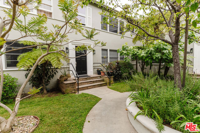 2264 29th Street, A photo 3