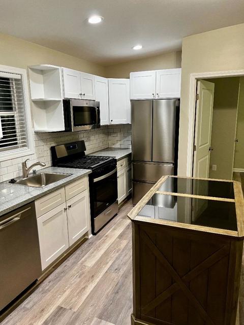 640 N 2nd Street, San Jose CA: https://media.crmls.org/mediaz/f45cc52b-232a-4e0b-a621-66f4e8d3d8a5.jpg