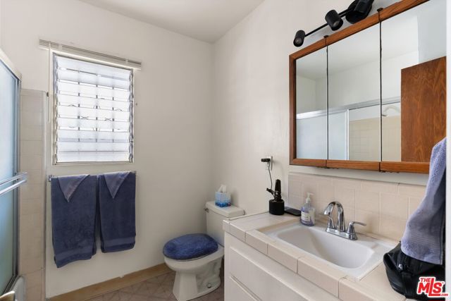 1825 Purdue Avenue, Los Angeles CA: https://media.crmls.org/mediaz/f45daadc-0938-4e53-9d52-f49db35649d7.jpg