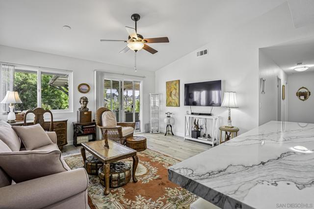 5241 Alamosa Park Dr, Oceanside CA: https://media.crmls.org/mediaz/f45df798-a747-483e-b823-82dcc66cb1ae.jpg