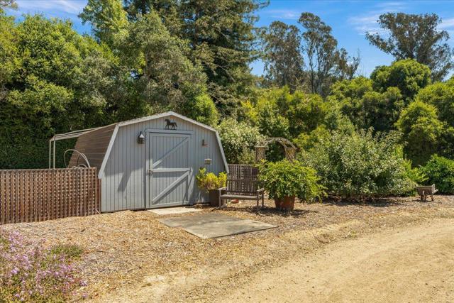 4711 Old San Jose Road, Soquel CA: https://media.crmls.org/mediaz/f45df8b9-00eb-4365-88b6-a4b7b8901e2c.jpg