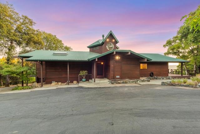 950 Oak Ridge Road, Los Gatos CA: https://media.crmls.org/mediaz/f45e08e8-3be5-49a2-aa8b-ee8e6017a210.jpg