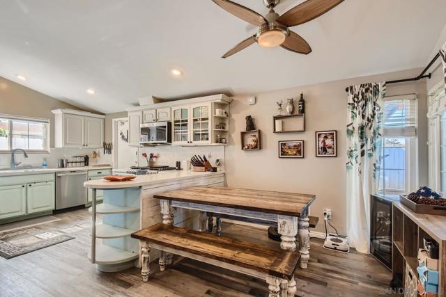 2925 Mission Village Dr, San Diego, California 92123, 3 Bedrooms Bedrooms, ,2 BathroomsBathrooms,Single Family Residence,For Sale,Mission Village Dr,250029574SD