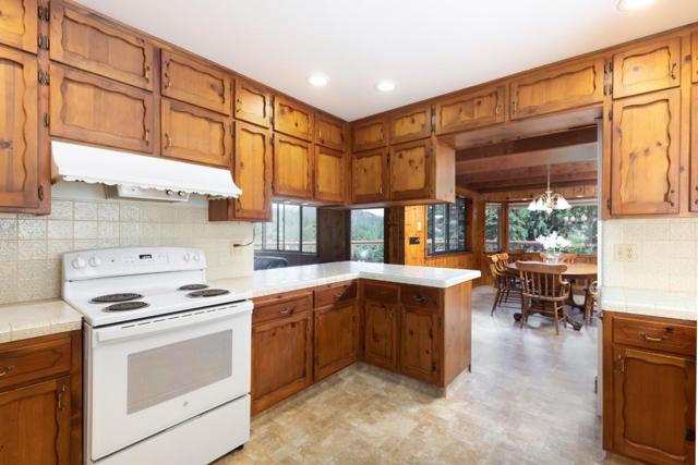 16400 Highway 9, Boulder Creek CA: https://media.crmls.org/mediaz/f45faa1b-d09c-4835-aebe-57f77111281d.jpg