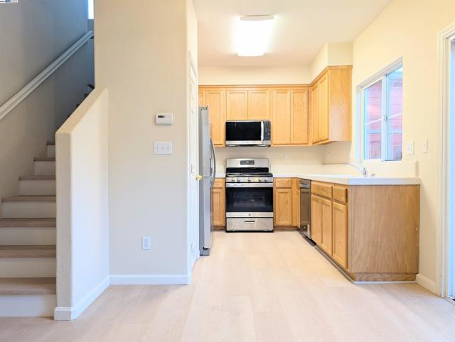 158 Fairview Ave, Bay Point CA: https://media.crmls.org/mediaz/f4604cc6-d68f-4e9b-af75-afcfe75a5d0e.jpg