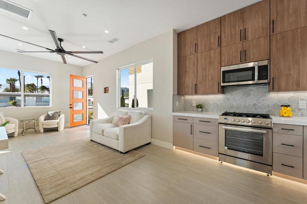 MLS #219139718DA image #9