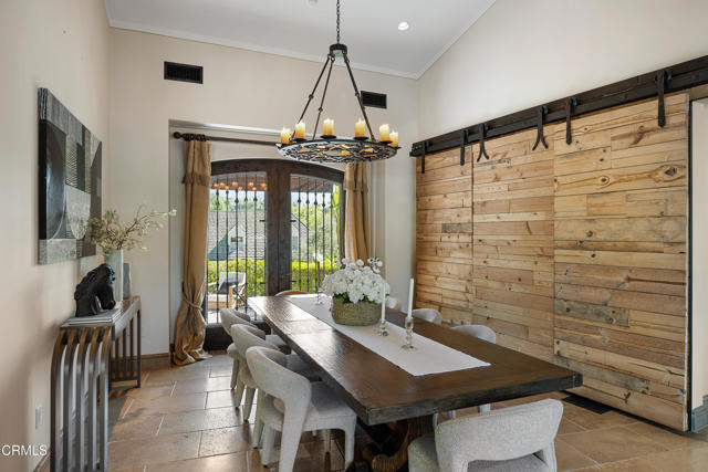 Detail Gallery Image 4 of 72 For 5065 Indianola Way, La Canada Flintridge,  CA 91011 - 5 Beds | 5/2 Baths