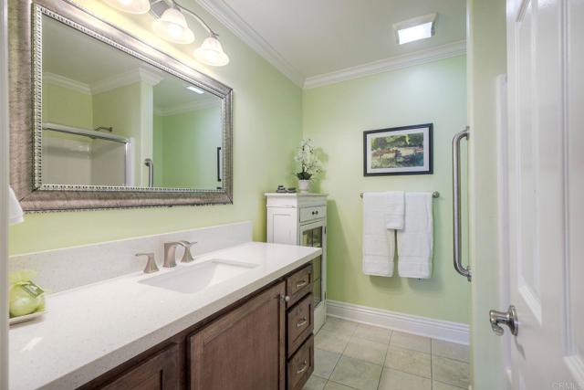 Detail Gallery Image 31 of 55 For 5413 Fairgreen Way, Bonsall,  CA 92003 - 3 Beds | 3 Baths