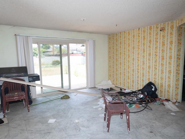 2117 E Cameron Ave, West Covina CA: https://media.crmls.org/mediaz/f464637d-9632-4d36-b6e6-84efdbd76b22.jpg