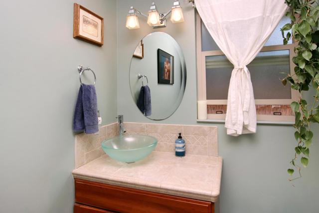 620 Rio Del Mar Boulevard, Aptos CA: https://media.crmls.org/mediaz/f464c51e-962e-4c36-bc9d-b8e317186f94.jpg