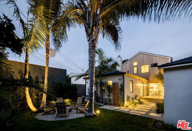 3981 Beethoven Street, Los Angeles CA: https://media.crmls.org/mediaz/f464e3e0-7cd2-4680-a6d7-a99f3b32d354.jpg