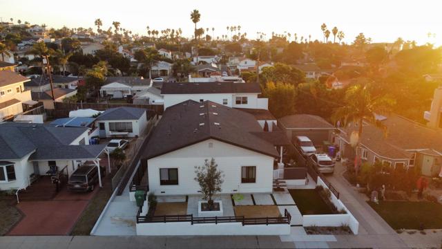 4625 Adair St, San Diego CA: https://media.crmls.org/mediaz/f46693a6-9b8f-4c04-8dd1-771bdcf66c76.jpg