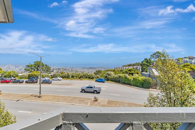 200 Portola Drive, San Francisco CA: https://media.crmls.org/mediaz/f466d8cb-84ba-4ffc-879d-85b970d8117d.jpg