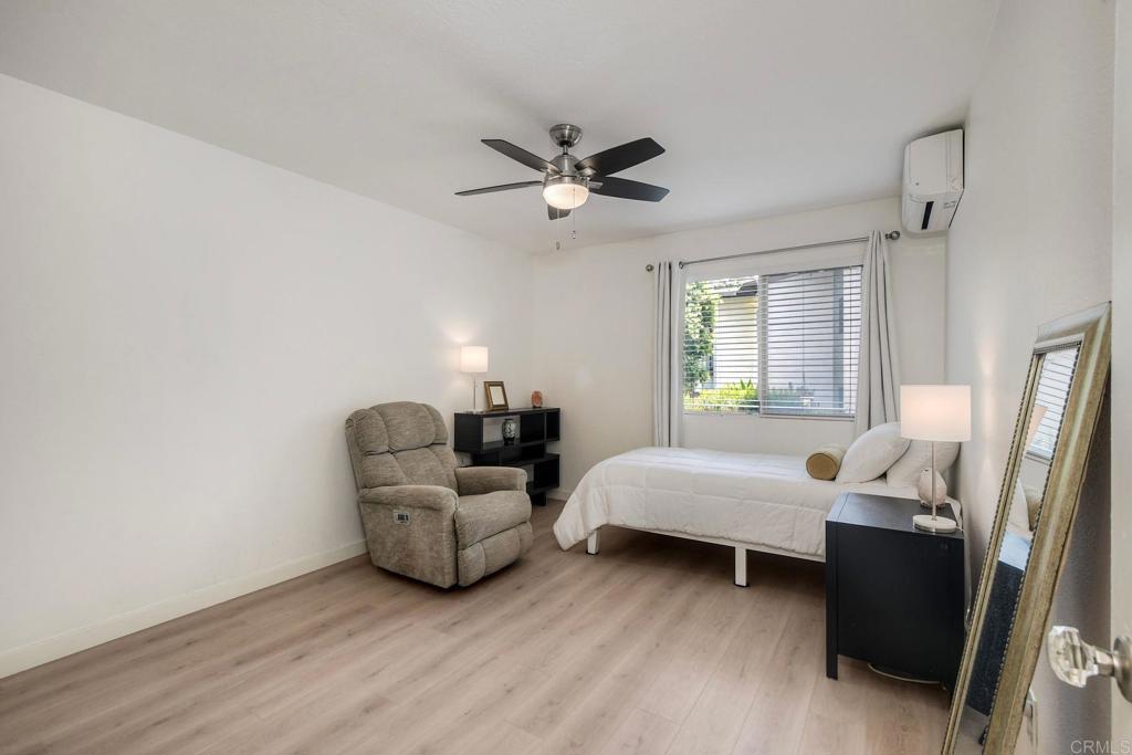 1810 El Camino Real - photo 13