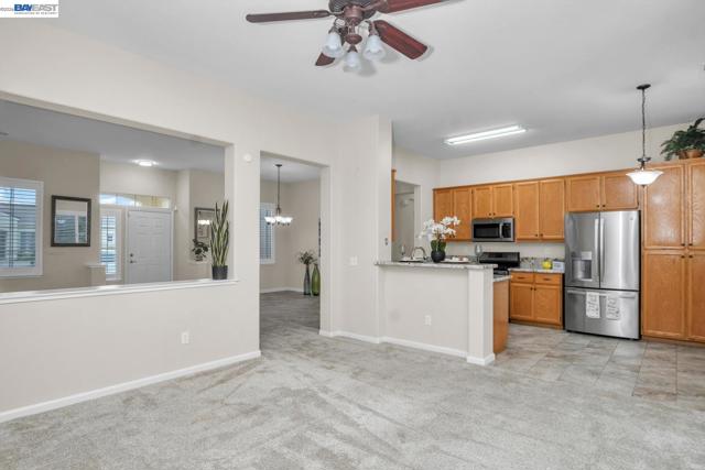 1778 Rubidoux Ter, Brentwood (CC) CA: https://media.crmls.org/mediaz/f4689cae-646b-4255-96e0-f3d962aaab43.jpg