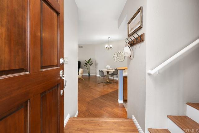 7398 Park View Court, Santee CA: https://media.crmls.org/mediaz/f468d229-58d8-4c25-ae5a-43d44deedd0f.jpg