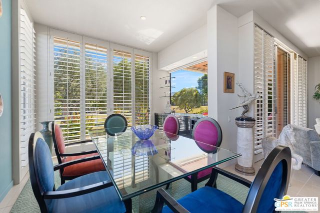 46920 Amir Drive, Palm Desert CA: https://media.crmls.org/mediaz/f46916c4-3138-4e17-b0c9-41f649460c9c.jpg