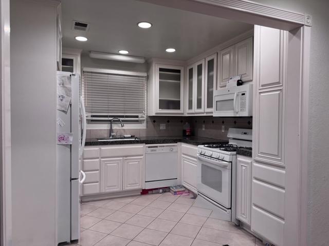 668 Fallon Avenue, Santa Clara CA: https://media.crmls.org/mediaz/f4695aa6-ef86-42bc-b01b-287329dc1ce0.jpg