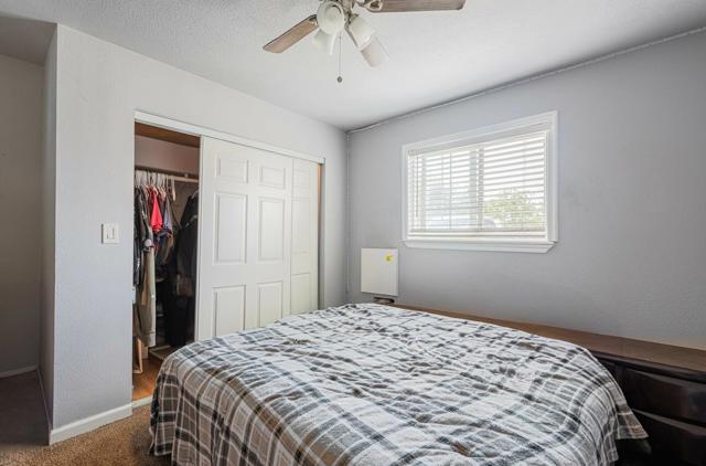 260 Paul Avenue, Salinas CA: https://media.crmls.org/mediaz/f46a5538-8d02-40f7-9d43-a80adba36a27.jpg