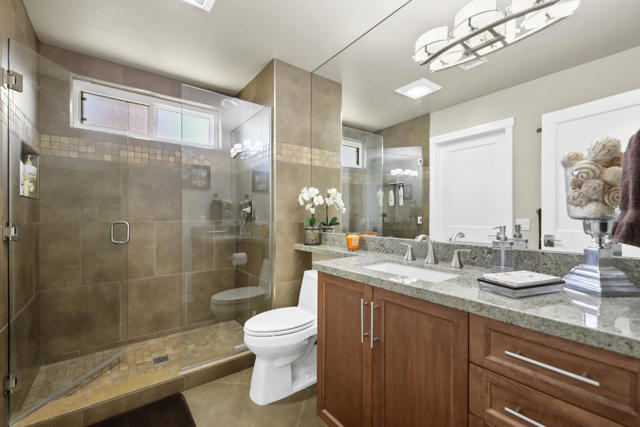 76745 Chrysanthemum Way, Palm Desert CA: https://media.crmls.org/mediaz/f46c17af-9806-4b42-a1a4-1e8351ad4676.jpg