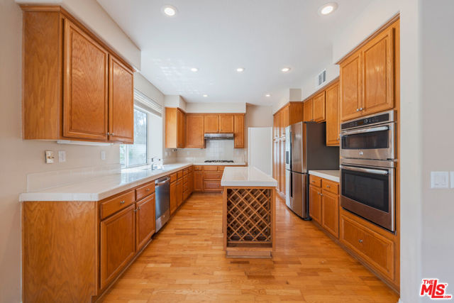 2320 Leggett Lane, Fullerton CA: https://media.crmls.org/mediaz/f46dcece-e660-40a2-9b24-5ea4d7bd207f.jpg